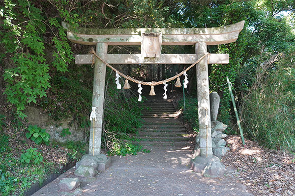 三女神社