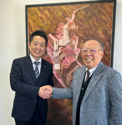 宇佐市長と弊社代表