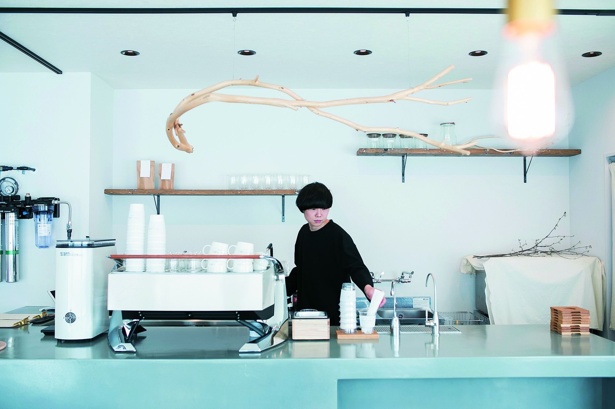ハイセンスな空間で気軽に飲む本格コーヒー『Siro Coffee』