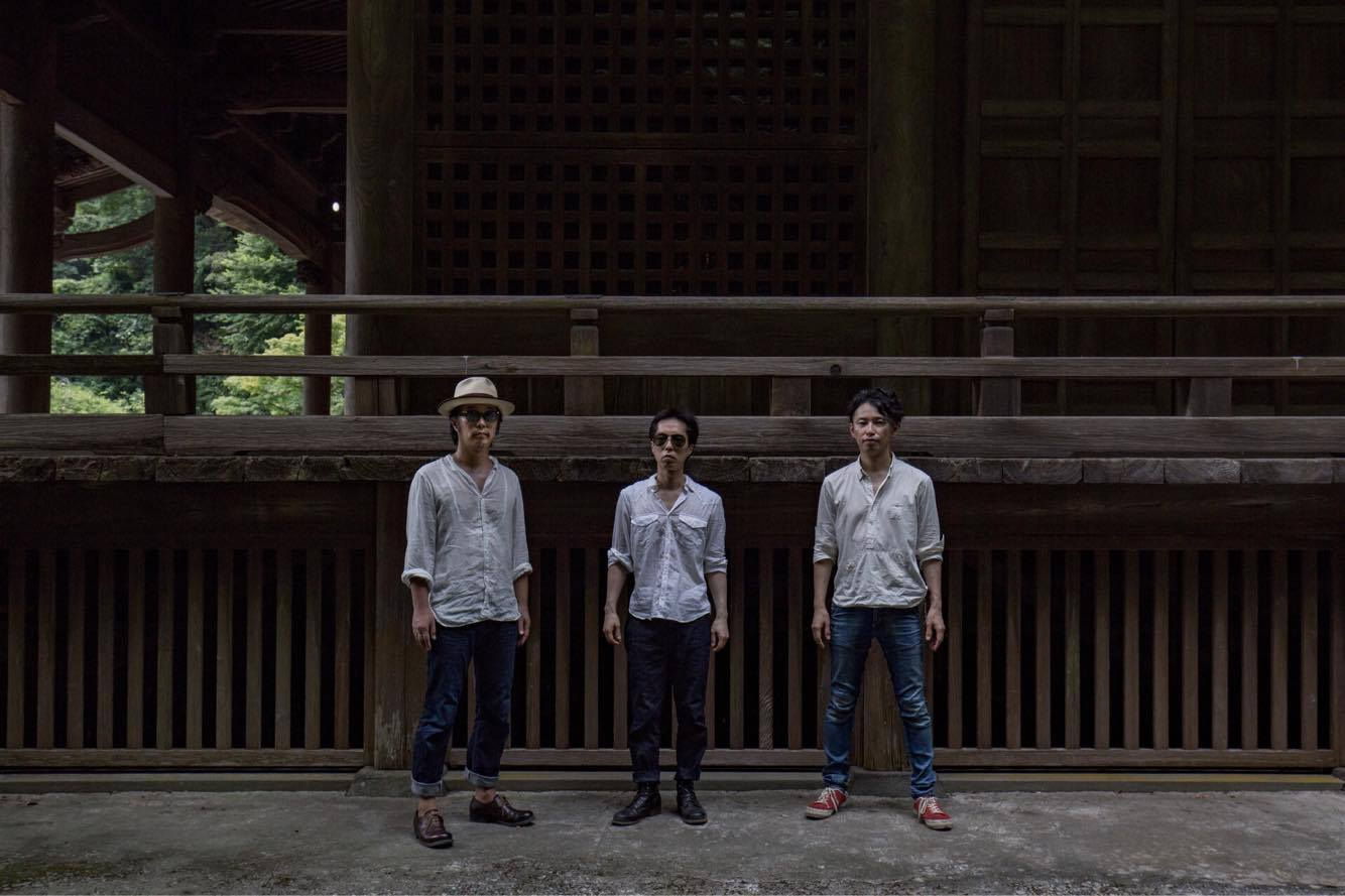 唯一無二の存在感。フリージャズトリオ『Little Blue』