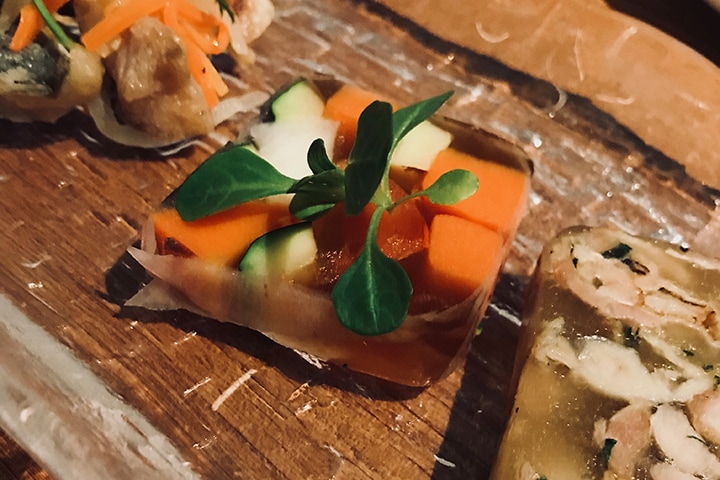 九州、福岡の素材を五感で味わうご馳走感！  グランド ハイアット 福岡『THE MARKET F』