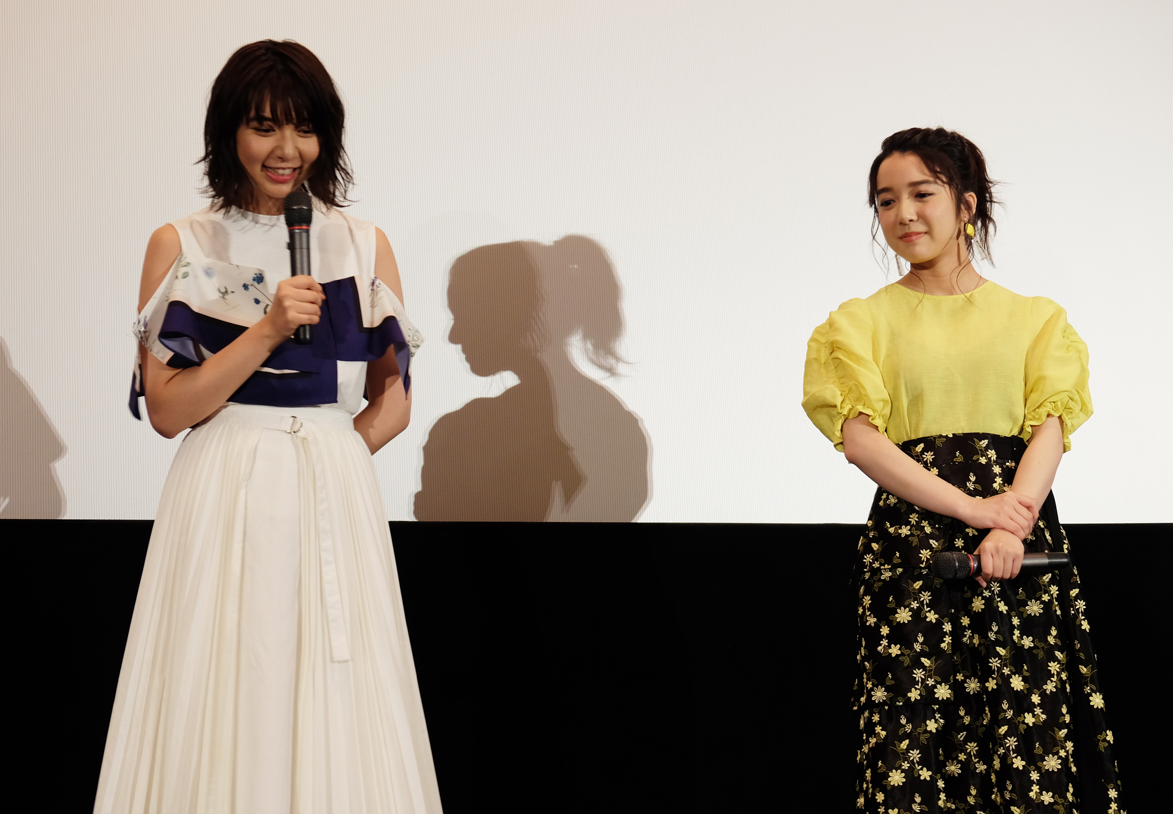 映画『羊と鋼の森』 上白石姉妹が舞台挨拶登壇！