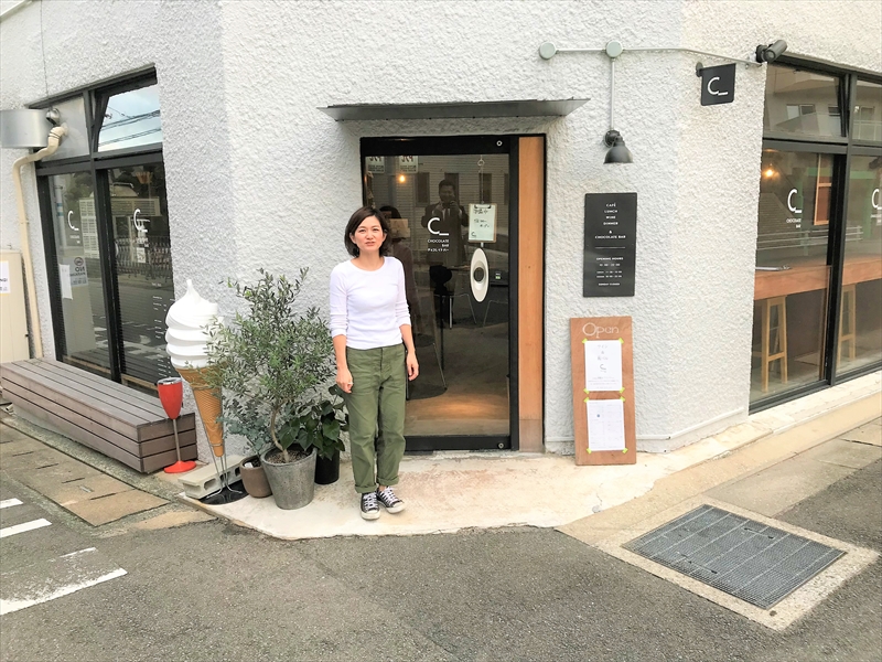 カフェ？ダイニングバー？【CHOCOLATE BAR】