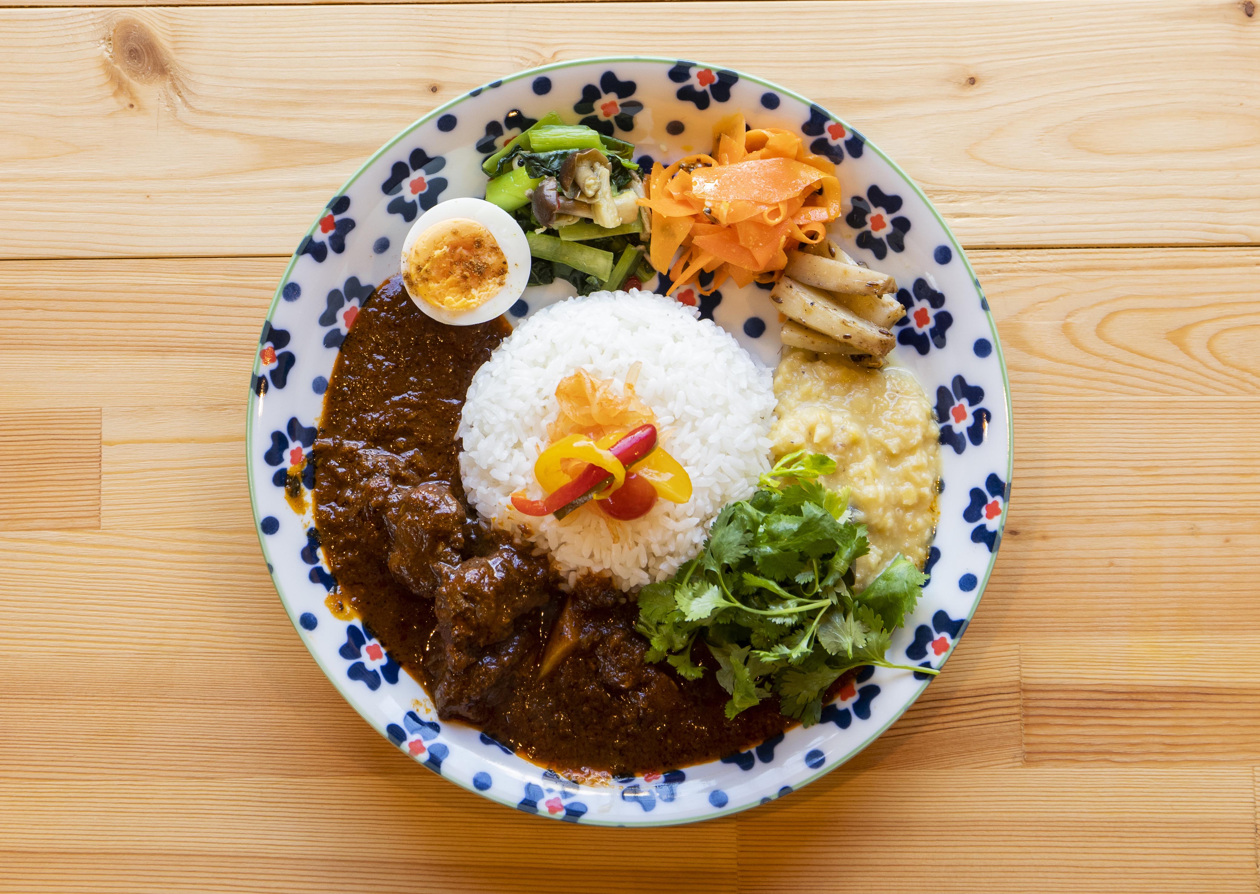 親子で楽しめるスパイスカレー『タマガワカリードットコム』