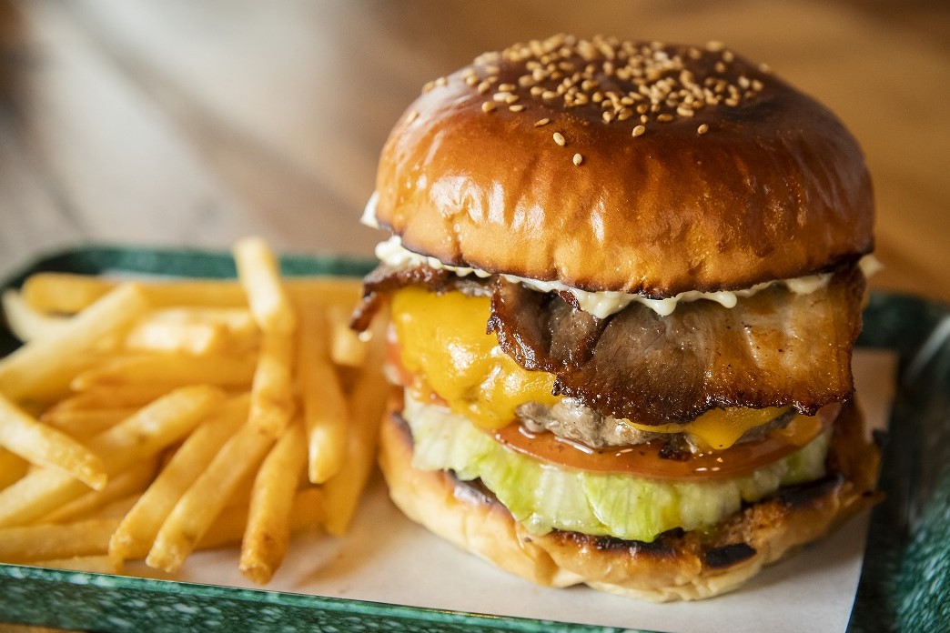 薬院六つ角で出合った魅惑のハンバーガー