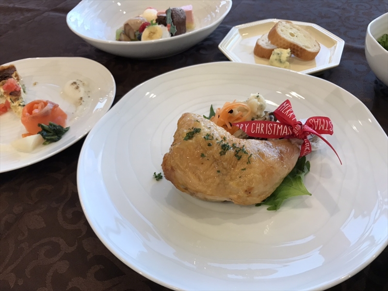 王様👑チキン登場！<br>【ハウズひびきの店】<br>発売開始‼