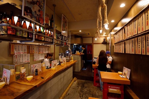 2019年10月発行『FIRST.L vol5』より話題のお店を紹介!!