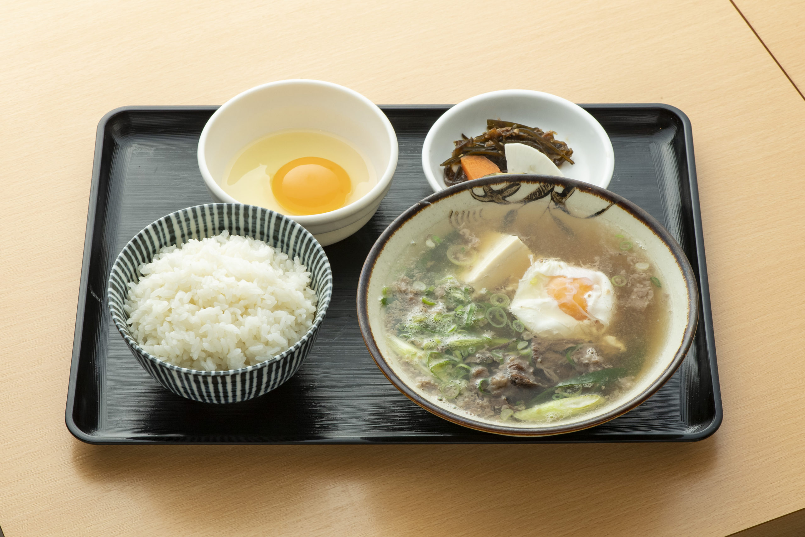 究極に贅沢な肉うどん 博多区下川端『ニクスイハヤト』
