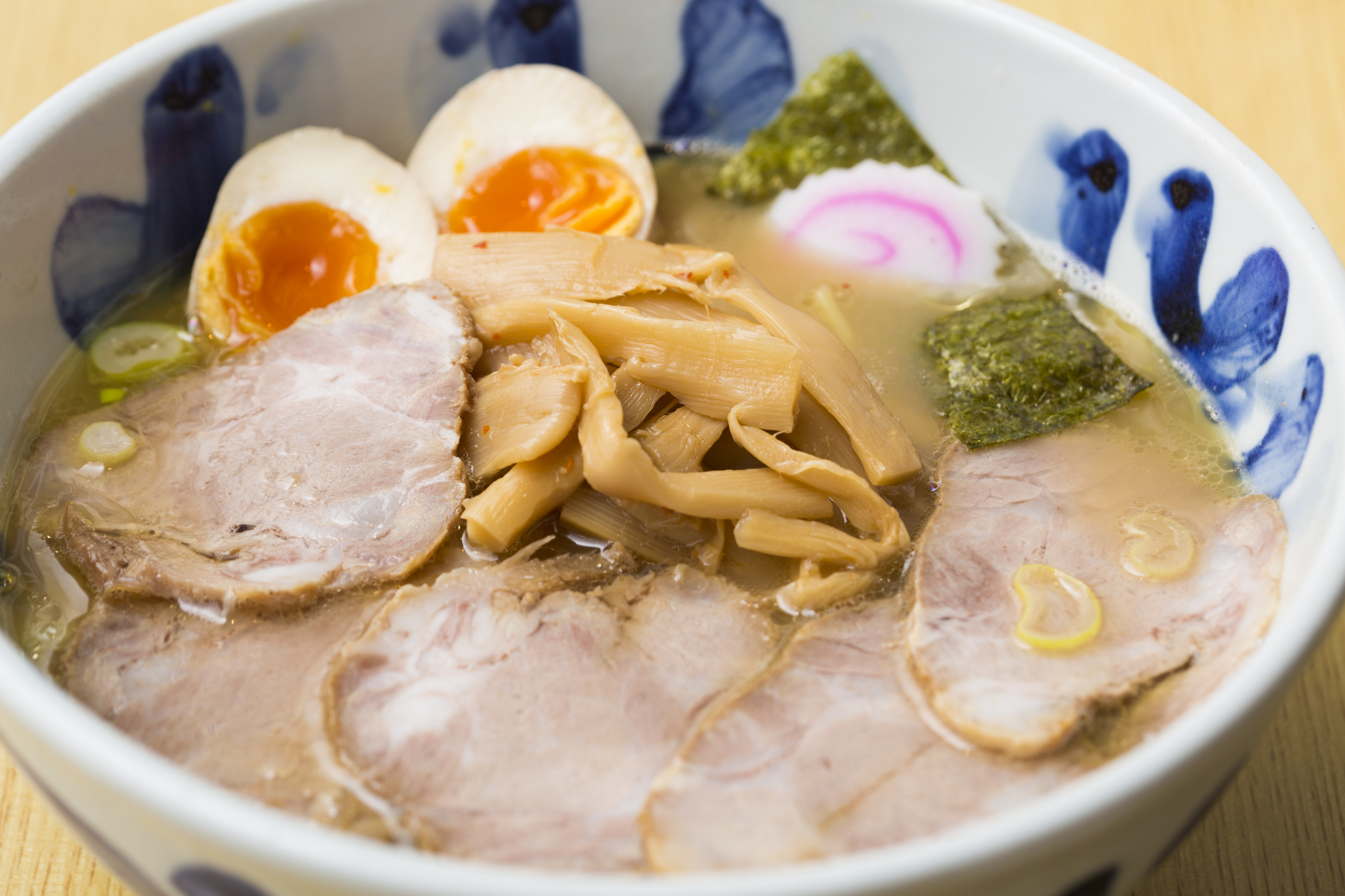 魚介系の先駆者『博多中華そば　まるげん』
