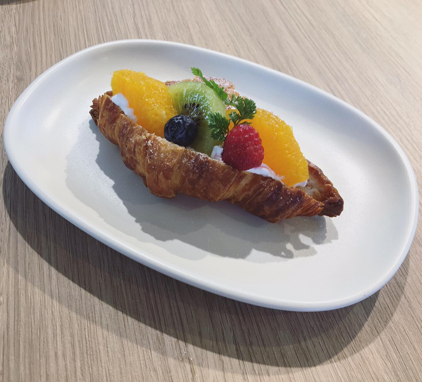 【雑貨店のスタッフが選ぶ一押しアイテム】クロワッサンサンドの魅力《ハウズキッチン》