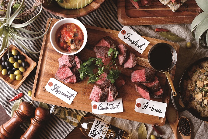 開放感のある空間でお肉とワインが楽しめる博多区中洲『on A TABLE（オンアターブル）』