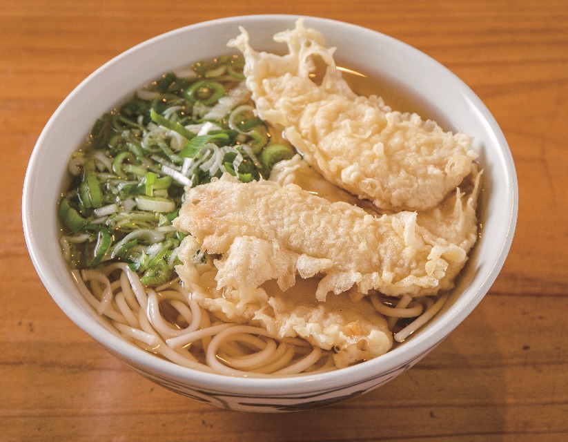 よりぬき「うどんMAP大盛り」　峠で味わう五島うどんと自慢の新鮮な魚料理『海鮮屋台　まりも家』