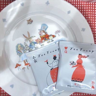 【雑貨店のスタッフが選ぶ一押しアイテム】贈り物にピッタリ♥トランプ柄のかわいい紅茶