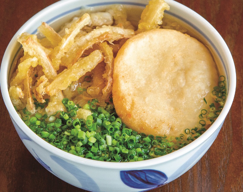 よりぬき「うどんMAP大盛り」　最後まで飲み干したい、こだわりのスープ『素うどん　華ちゃん』