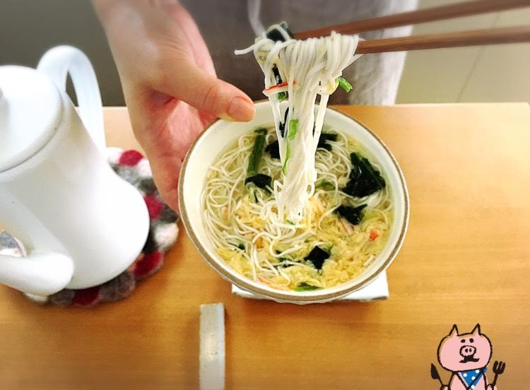 【おうちごはん】お手軽に！おいしい朝食 ＆ お夜食を。〈タローとハナ〉