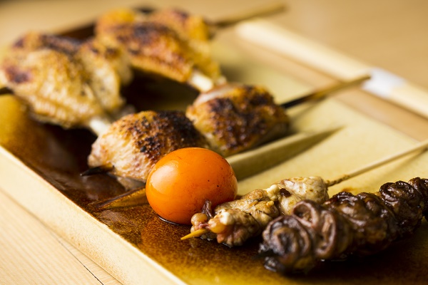 【地元の人に愛されるお店】 鶏が主役の「関東焼き鳥」とは…　高砂『焼き鳥 貴』