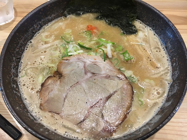 ラーメン実食レポ#13　福岡市中央区天神『奥原流 北海道ラーメン 久楽』