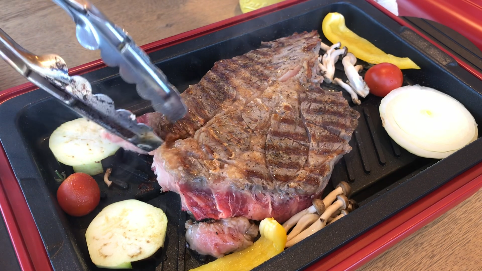 お家でみんなでバーベキュー！テーブルクッキングプレート『recolte   HOMEBBQ（ホームバーベキュー）』