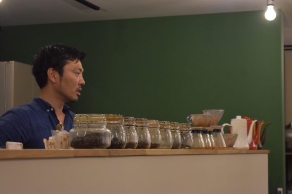 店主ケンイチさん