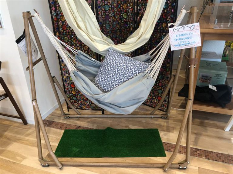 【雑貨店のスタッフが選ぶ一押しアイテム】3Way自立式ポータブルハンモックで室内外でもインテリアを楽しみませんか？