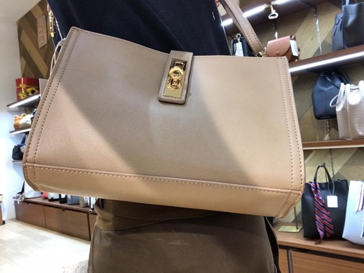 【雑貨店のスタッフが選ぶ一押しアイテム】バックインバックってこんなに進化してます