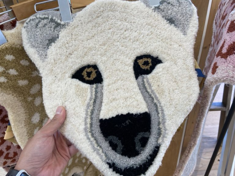 【雑貨店のスタッフが選ぶ一押しアイテム】超リアル！？な動物のかおのラグ【TAPIS AMIS】