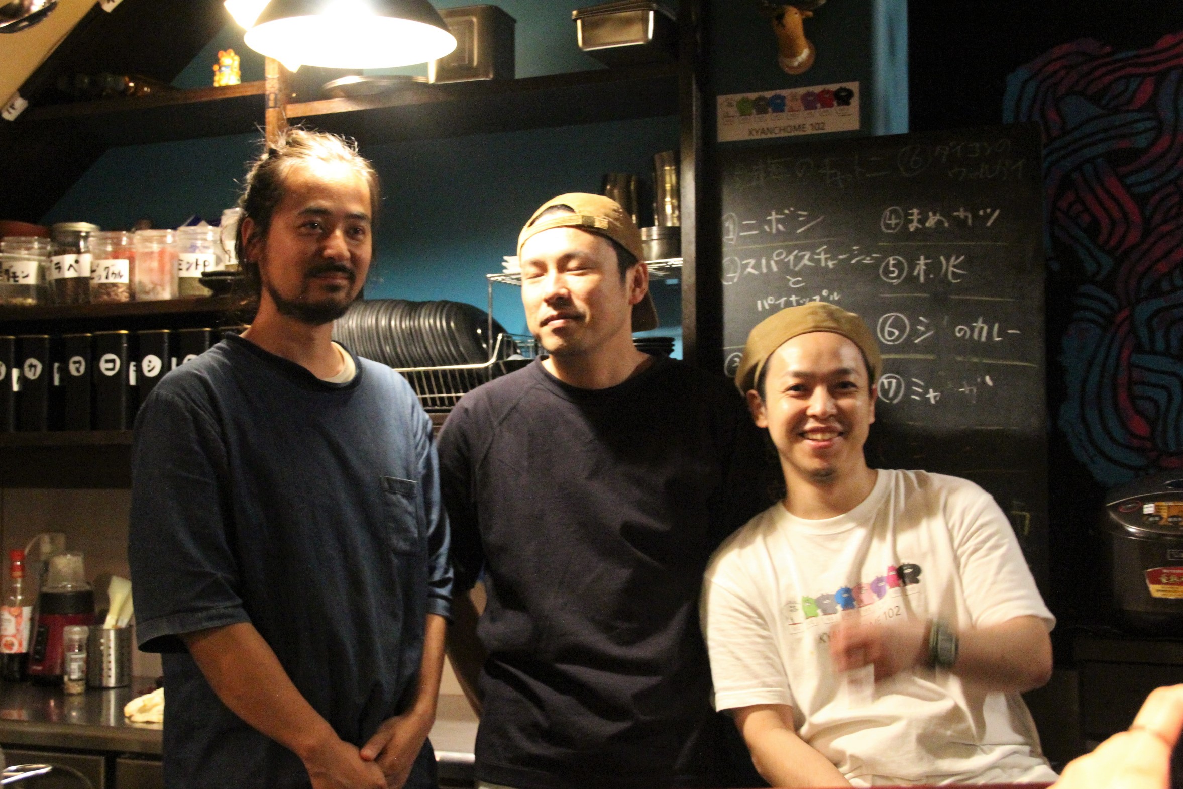 福岡カレー界のルーキー3人が集結した【＃アチャ呑み】に潜入！
