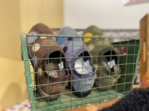 【雑貨店スタッフ一押しアイテム】履き心地抜群！！Gomu56のドット柄シューズ