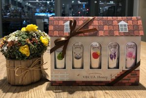 【雑貨店スタッフ一押しアイテム】ハチミツの森からのプレゼント。べキュアハニーの限定ギフトボックス