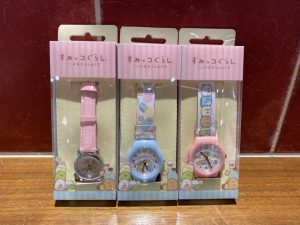 【雑貨店のスタッフが選ぶ一押しアイテム】すみっこが大好き！すみっコ暮らしの腕時計が入ってきました！