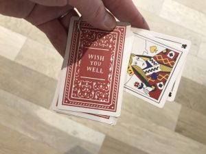 【雑貨店スタッフ一押しアイテム】BOX付き寄せ書きカード色紙