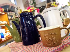 【雑貨店スタッフ一押しアイテム】四角と丸の組み合わせ。あらゆる角度で美しいケトル✨