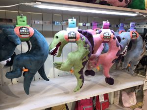 【雑貨店スタッフ一押しアイテム】お子様の長距離ドライブを笑顔にする優れたアイテム♪♪