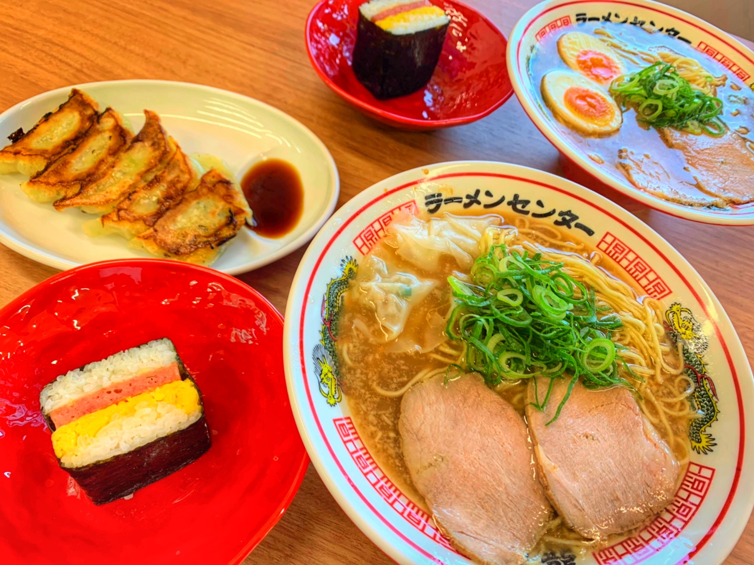 コンセプトは“令和レトロ”　『ラーメンセンター源龍』リニューアルオープン！！