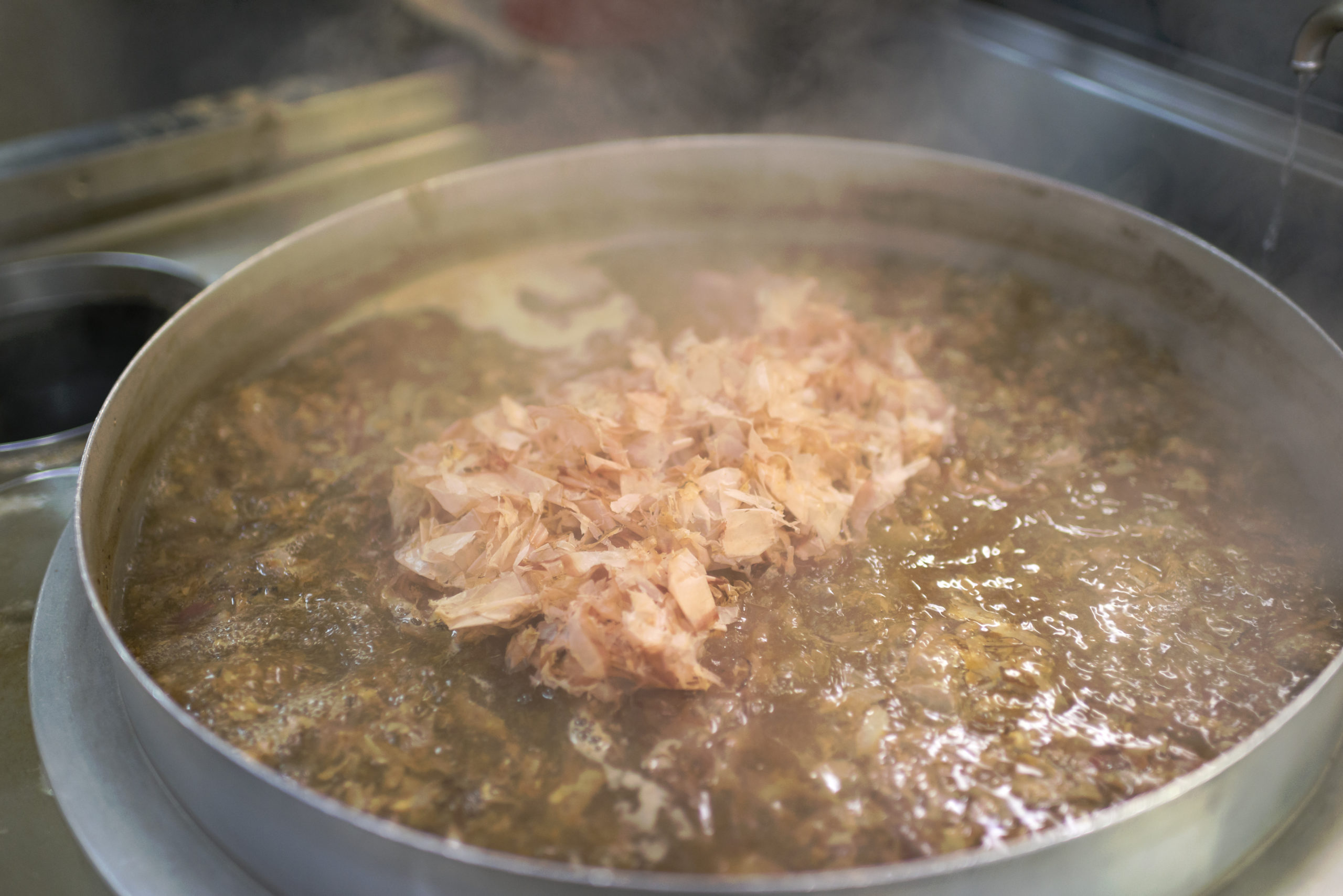 【福岡そば】創業50年を迎える老舗蕎麦店の珠玉の逸品