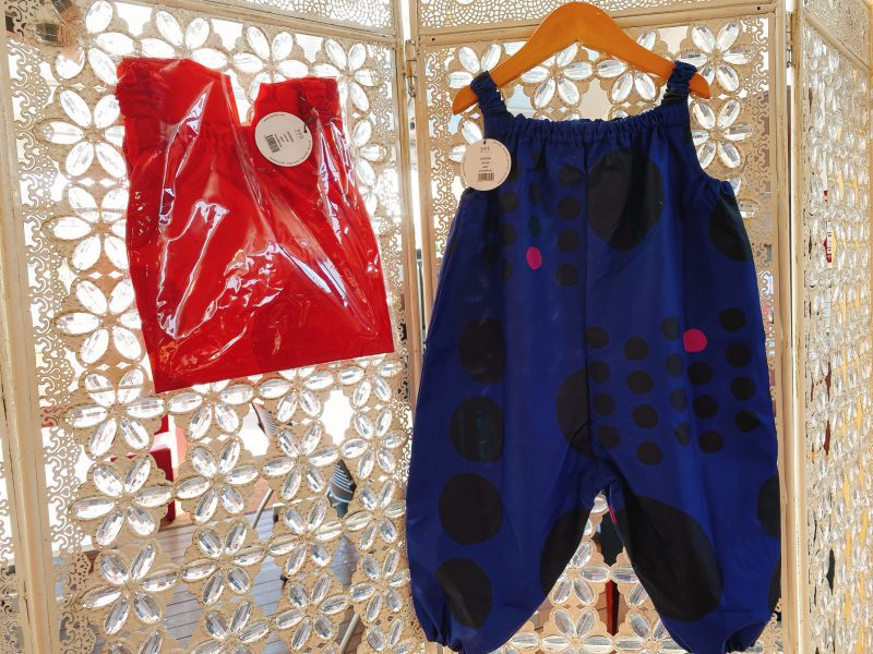 【雑貨店スタッフ一押しアイテム】水遊び、砂遊びもへっちゃら！遊びたい盛りのお子様におすすめのプレイウェア