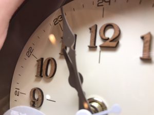 【雑貨店スタッフ一押しアイテム】新しい置時計は電波時計で決まり説