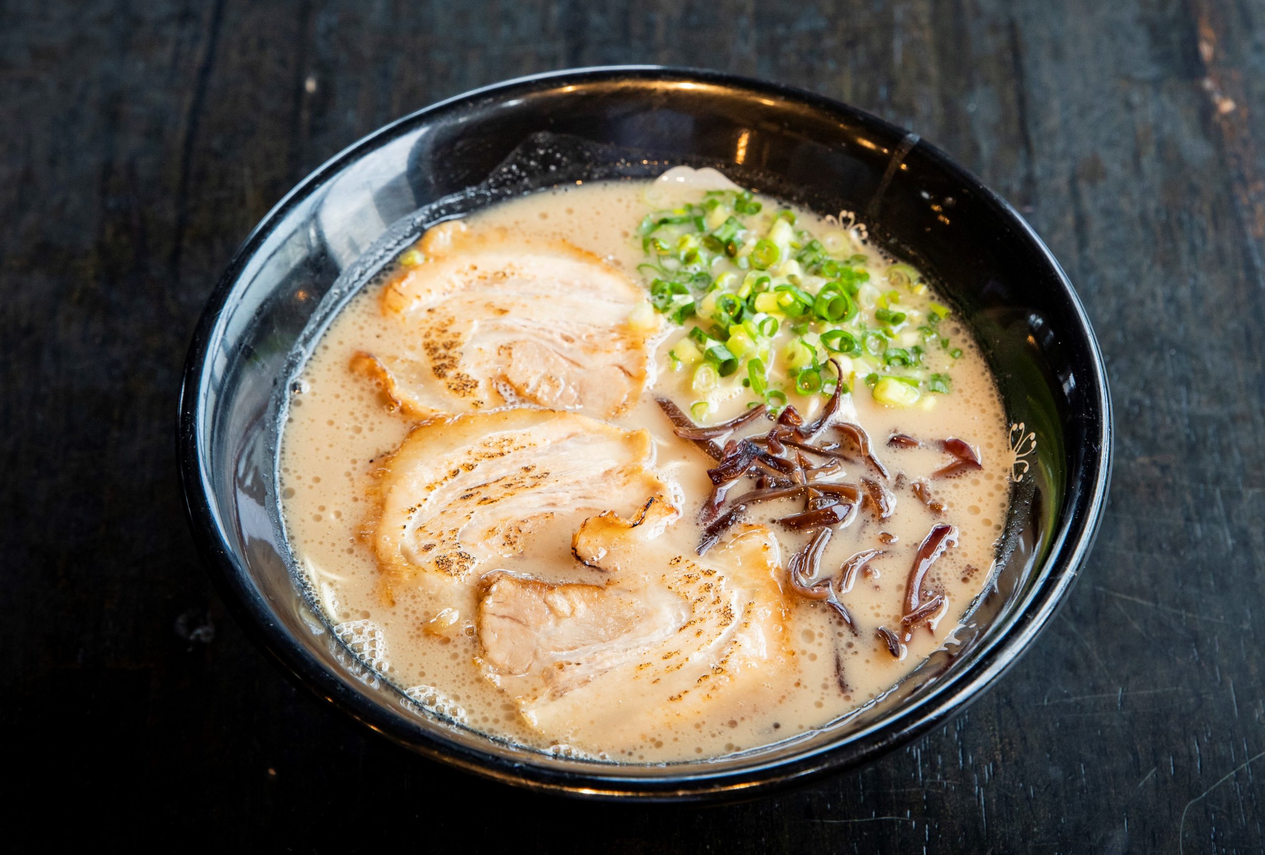 【福岡ラーメン物語　のぼせもん。｜四十五杯目 石田一龍 本店】