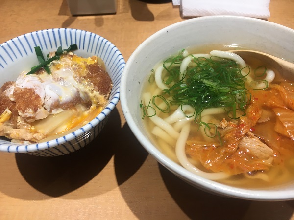 博多駅筑紫口すぐ！『うどん居酒屋粋』でうどんランチ。