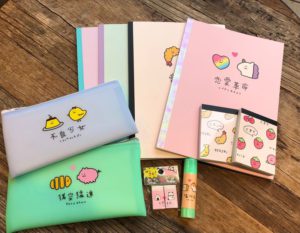 【雑貨店ハウズスタッフ一押しアイテム】パステルカラー✖ゆるキャラ＝かわいい💛の法則！　一見かわいいステーショナリーだけど…？