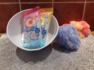 【雑貨店ハウズスタッフ一押しアイテム】お風呂で学ぶろ♪シャボン玉も泡風呂も楽しめる！まなぶろバスシャボン♪