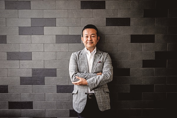 2020年10月発行『FIRST.L Vol.6』よりTALKING ABOUT RENOVATION＜リノベスタイル福岡株式会社・坂口敬司さん＞