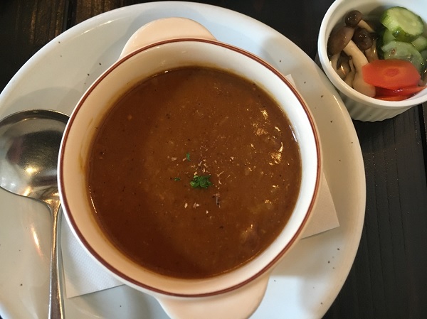 【福岡カレー】超老舗「春日ロッジ」へ行ってきた！