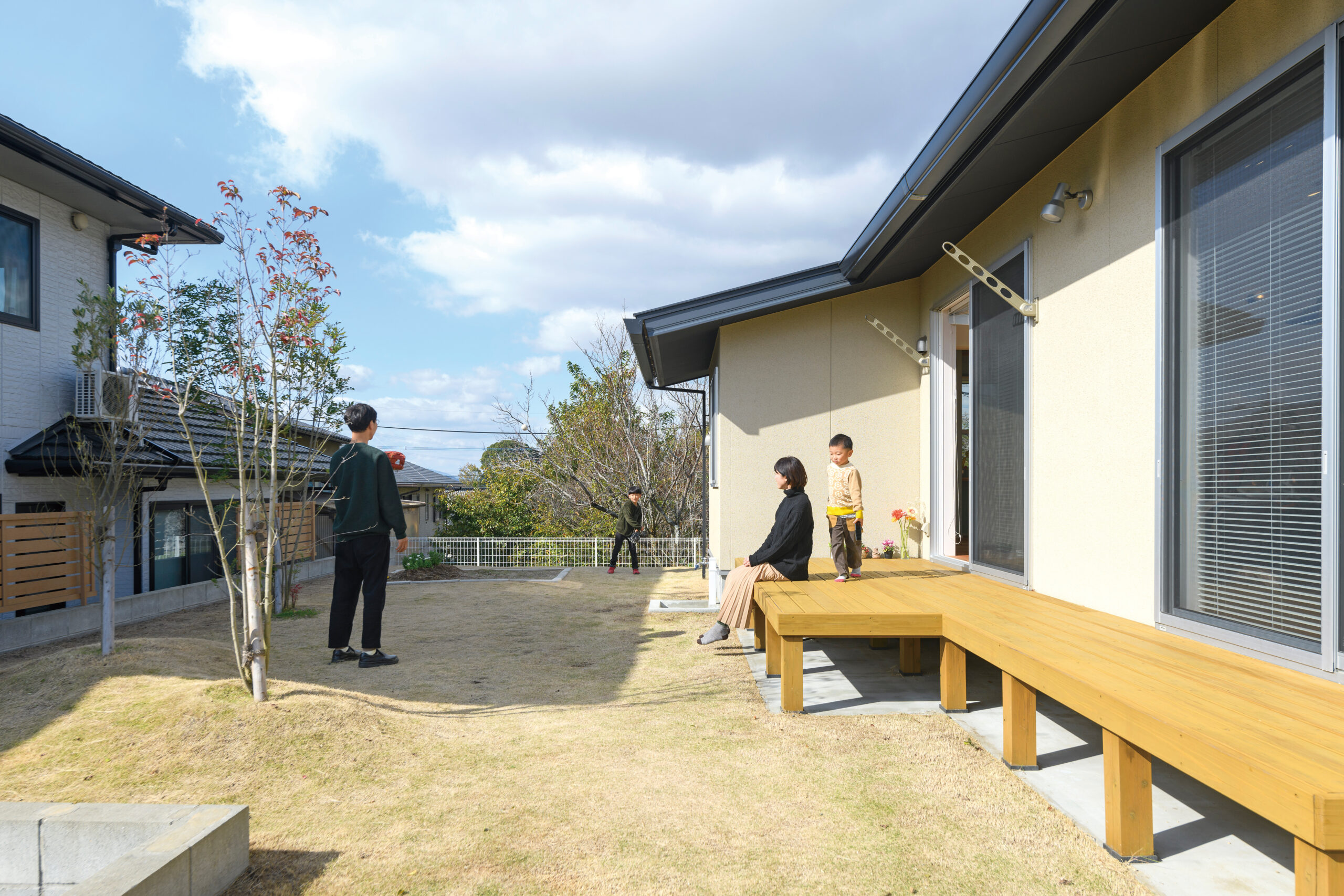 【エコワークスがつくった新築住宅】家族の距離が縮まり、掃除もしやすく、ランニングコストも抑えられる平屋の魅力