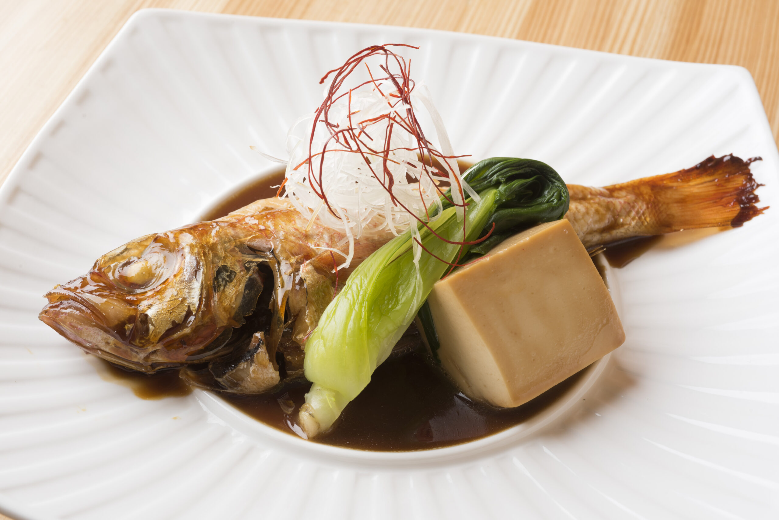 【福岡市南区】新鮮な魚介と多彩な料理が待つ店『小料理おどん』