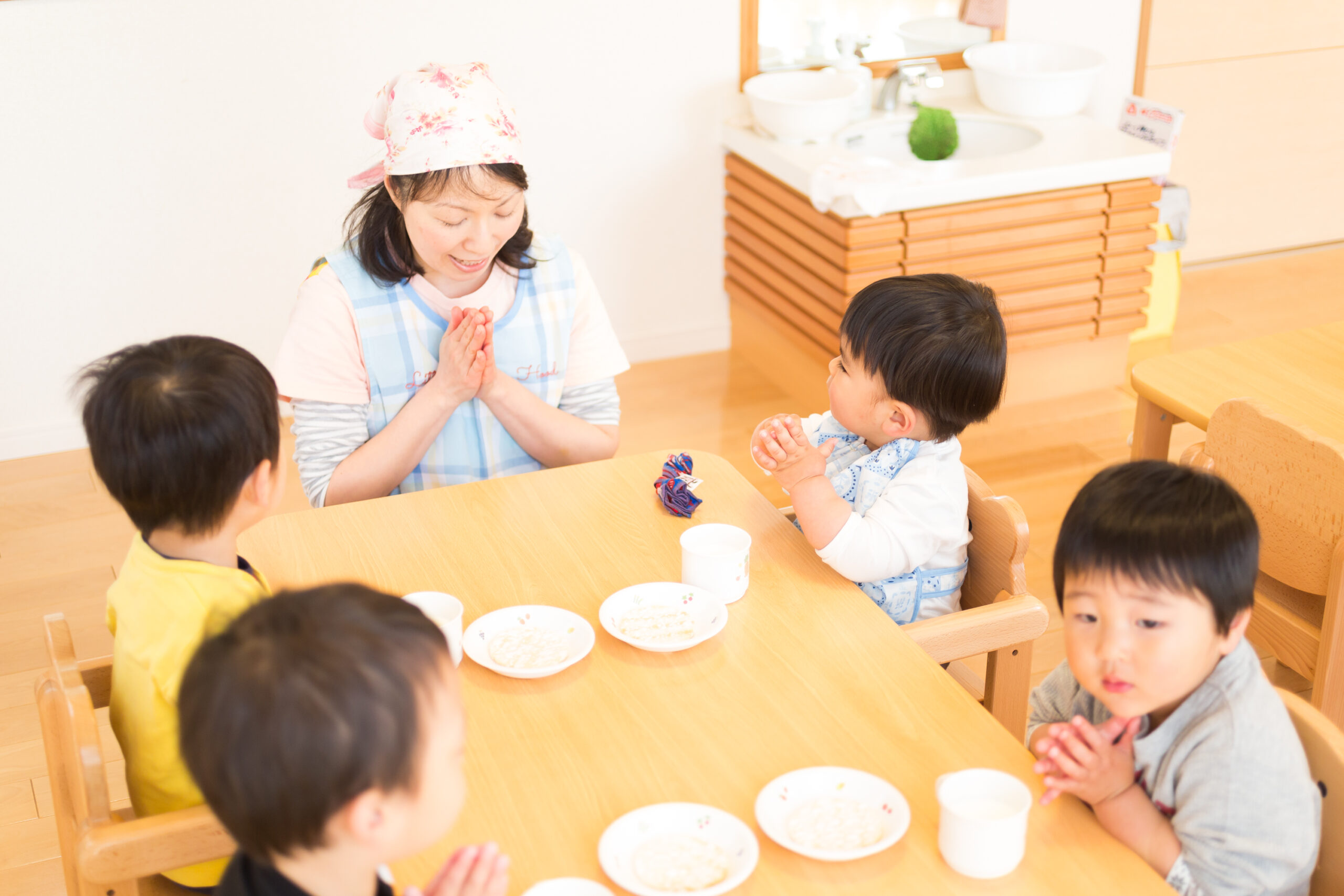 一人ひとりを手厚く見守る少人数制！食の安全に配慮した給食も好評【田島さらのき保育園】