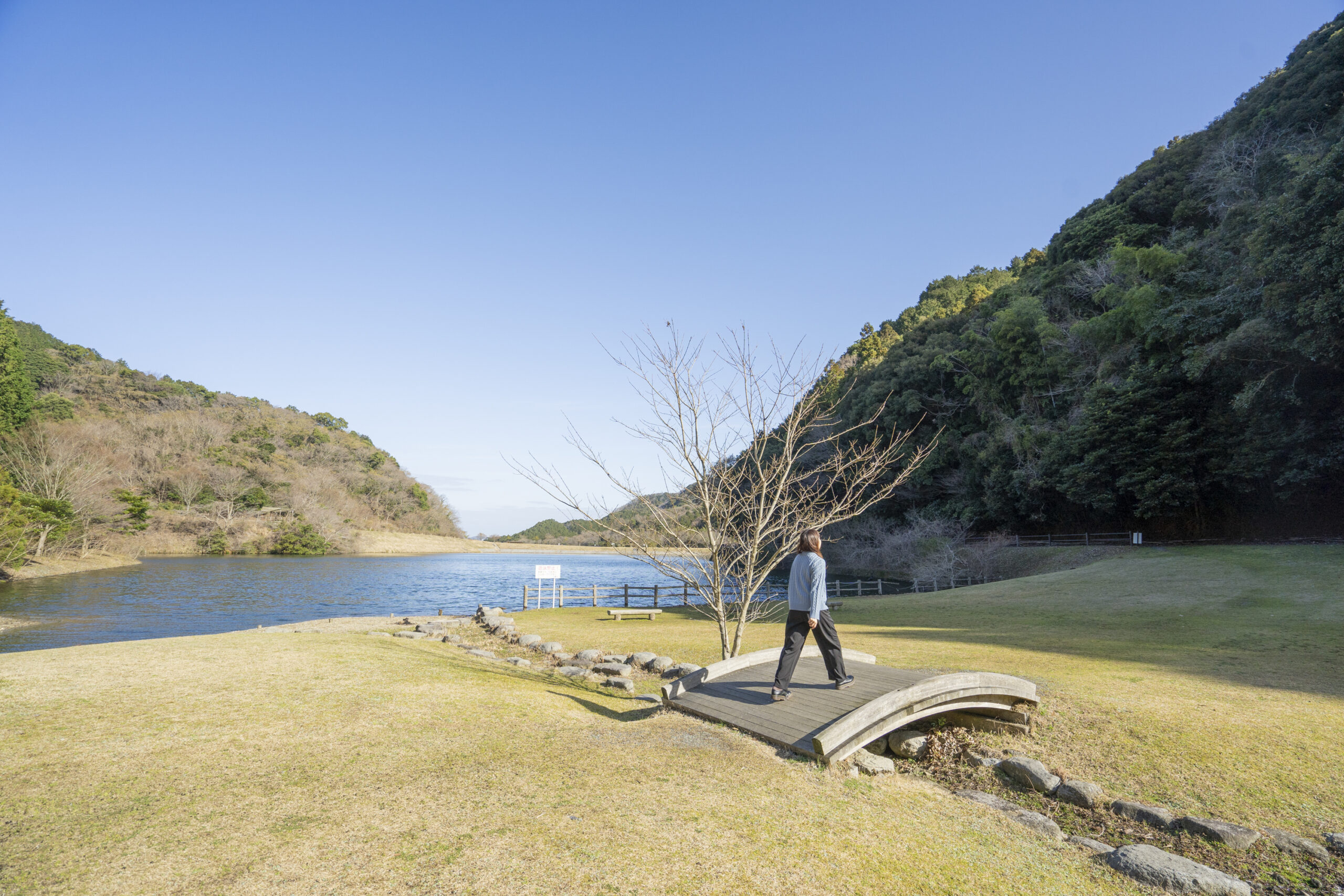 【ふくおかちかたび】澄んだ青空に誘われて、のどかな公園でリフレッシュ♬「薬王寺水辺公園」