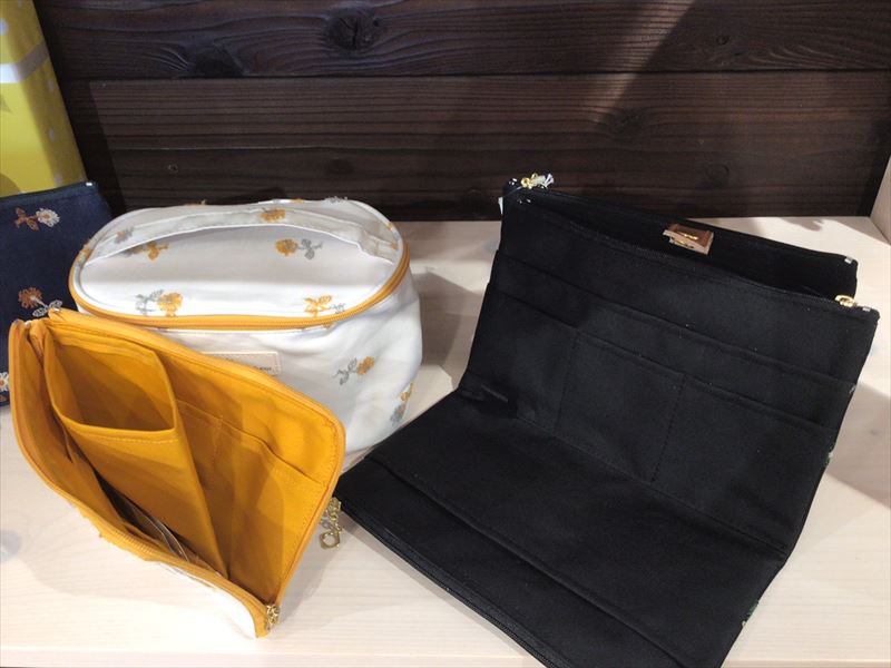 【雑貨店ハウズスタッフ一押しアイテム】バッグの中は、ポーチで可愛く整理整頓☆