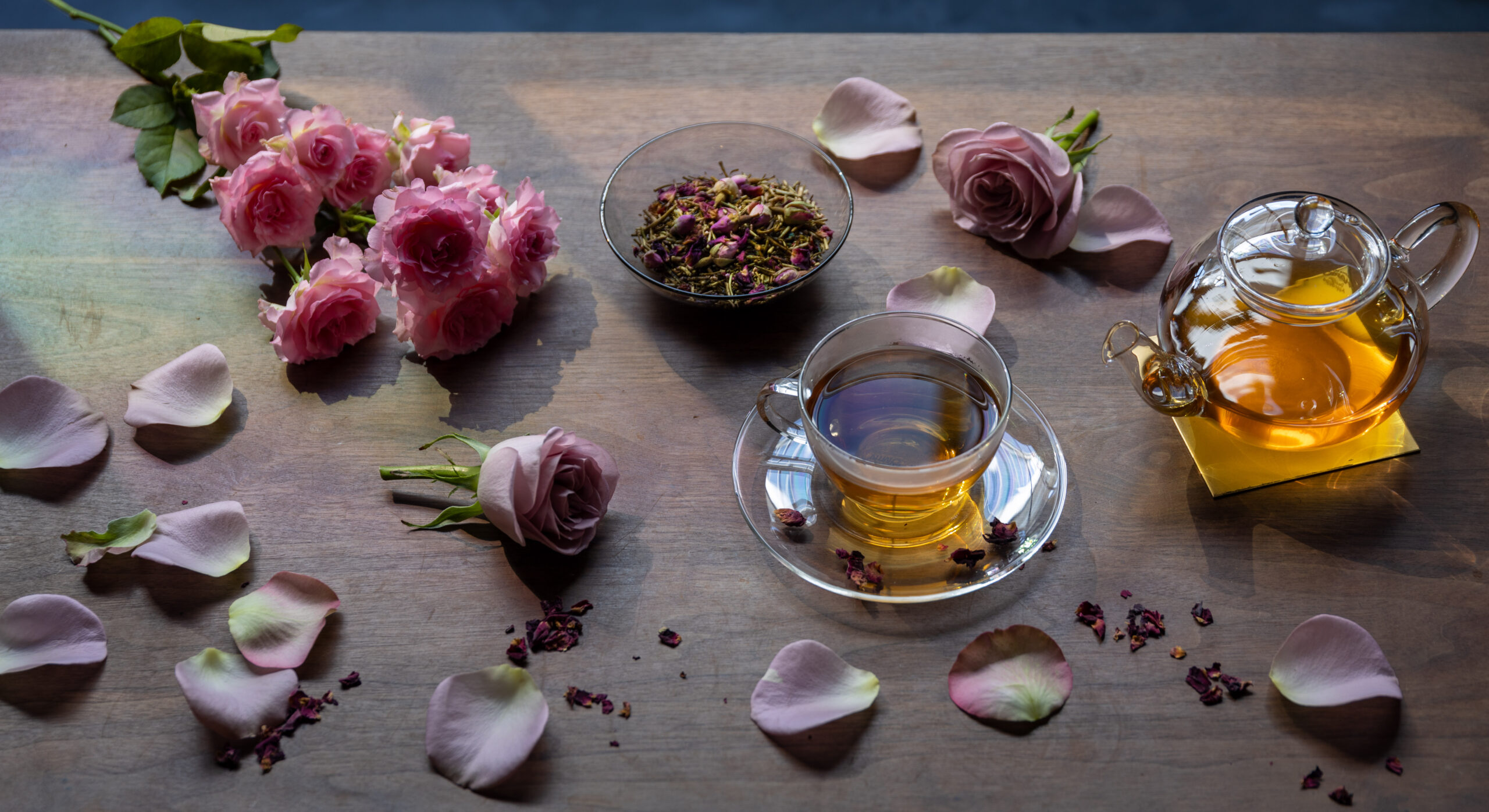 Mothers’day『今年の母の日はポストに届くお茶ギフトを！』花束のようなお茶「薫・咲くほうじ茶」