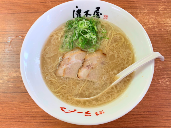 【福岡ラーメン】１杯350円(税込)の激安とんこつラーメン『博多ラーメン 唐木屋』